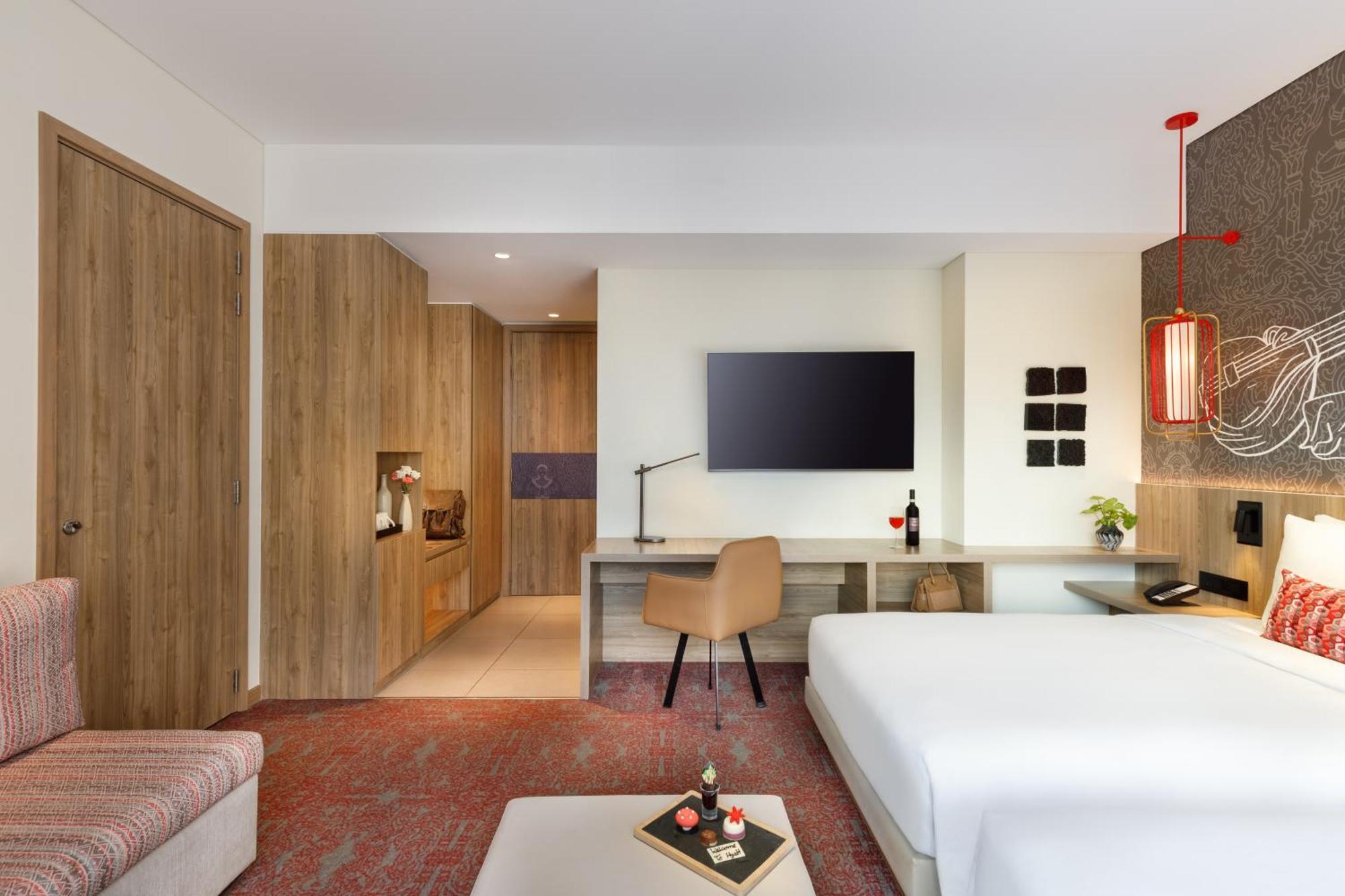 Hotel Hyatt Centric Soalteemode Kathmandu Exterior foto